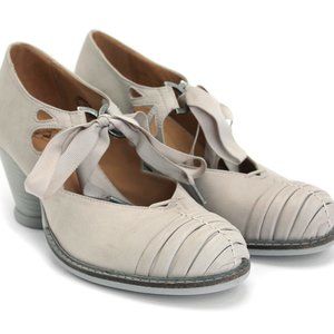 Fluevog Mezzo Callas - grey, size 8.5